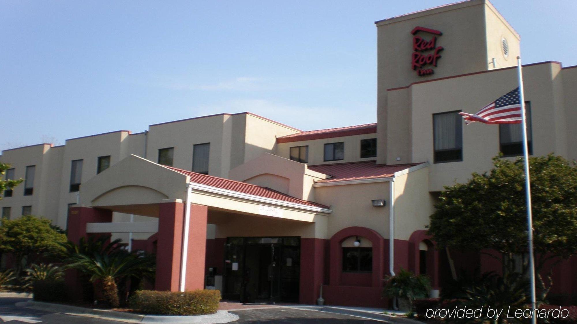 Red Roof Inn Pensacola Fairgrounds Екстериор снимка